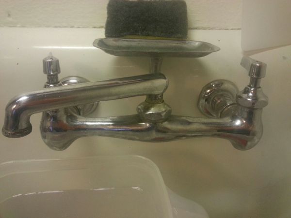 Kitchen Sink Old Style Faucet